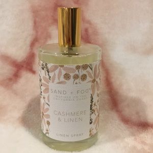 Sand + Fog Scented Cashmere & Linen Linen Room Spray NWT 107ml Sand +Fog Home